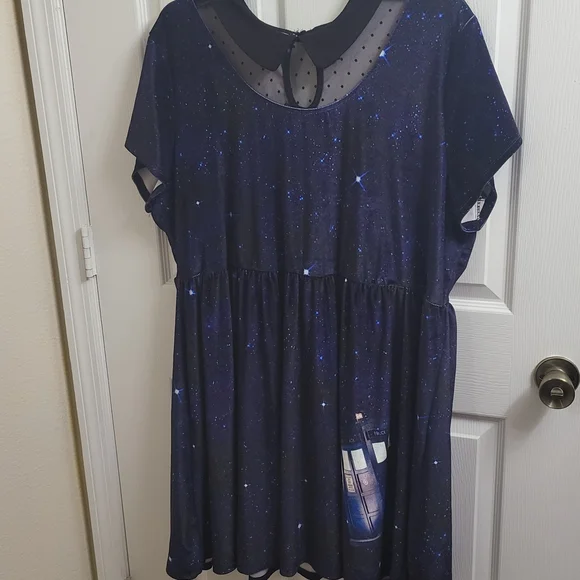 Doctor Who Cosmic Midi Dress with TARDIS - Picture 1 of 6